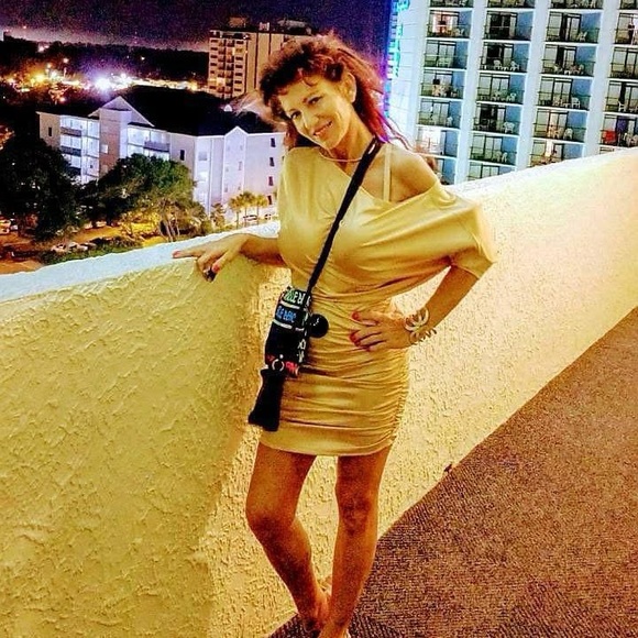 Elegant Gold Ruched Dress - Picture 1 of 4